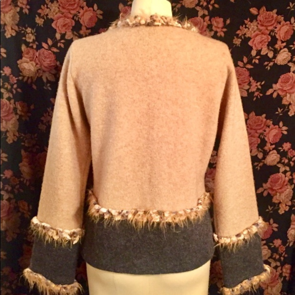 Anthropologie 100% Lambswool Cardigan - Picture 4 of 6